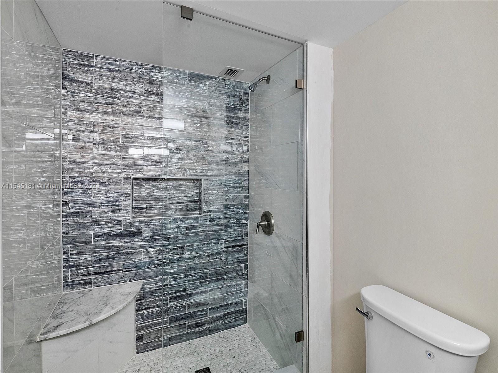 Guest Shower