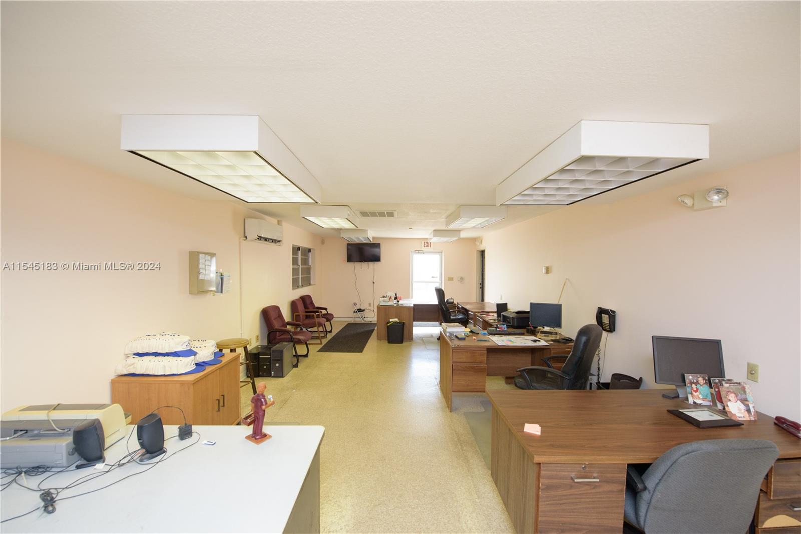 504 W Mowry Dr, Homestead, Florida 33030, ,Commercialsale,For Sale,504 W Mowry Dr,A11545183