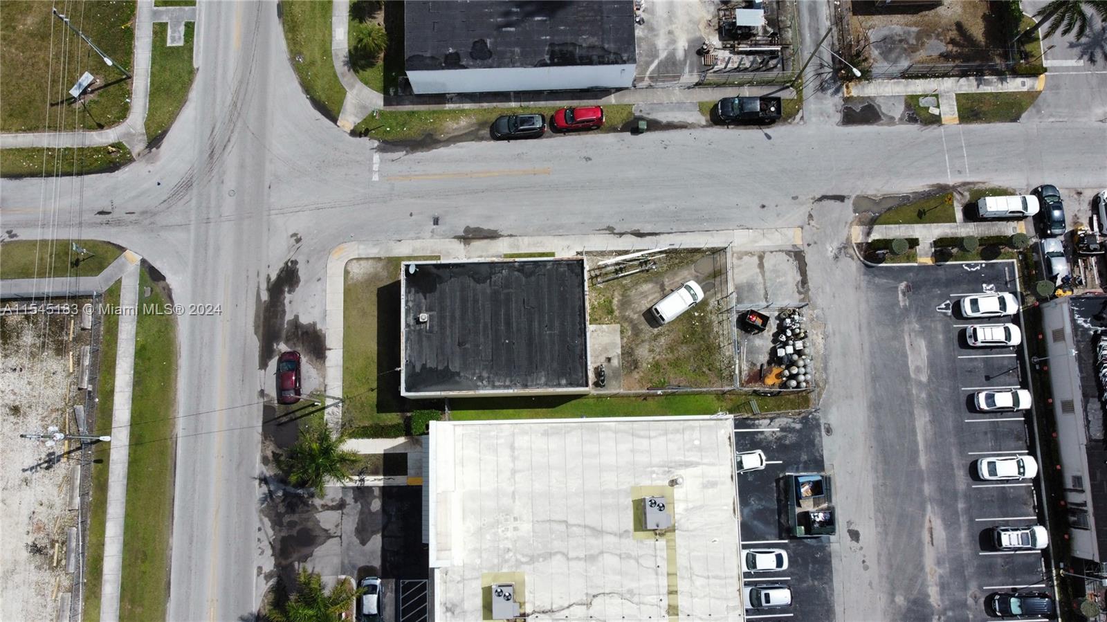 504 W Mowry Dr, Homestead, Florida 33030, ,Commercialsale,For Sale,504 W Mowry Dr,A11545183
