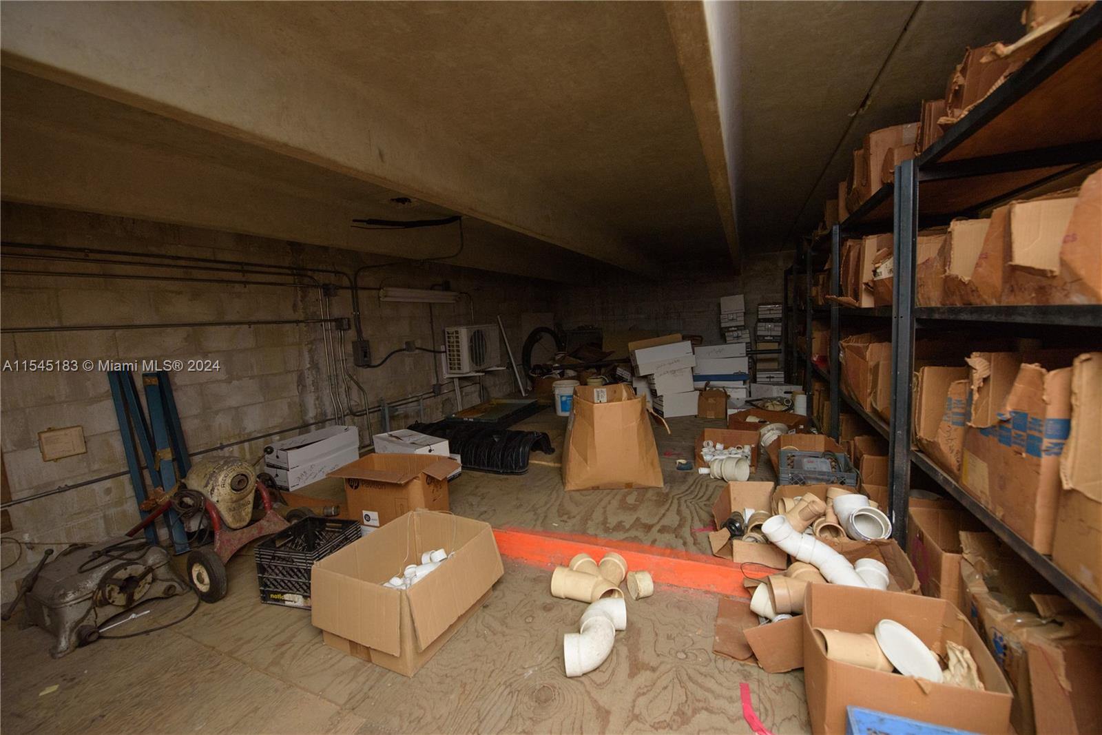 504 W Mowry Dr, Homestead, Florida 33030, ,Commercialsale,For Sale,504 W Mowry Dr,A11545183