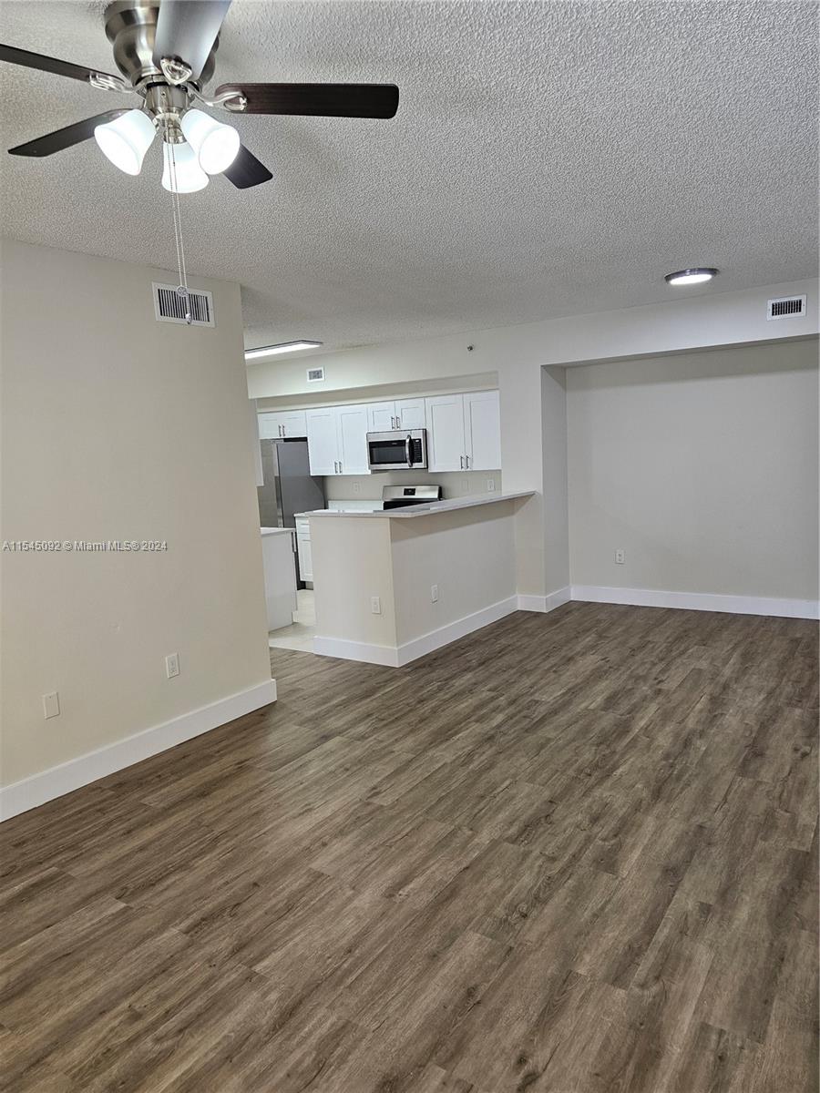 Miramar, Florida 33025, 3 Bedrooms Bedrooms, ,2 BathroomsBathrooms,Residential,For Sale,A11545092