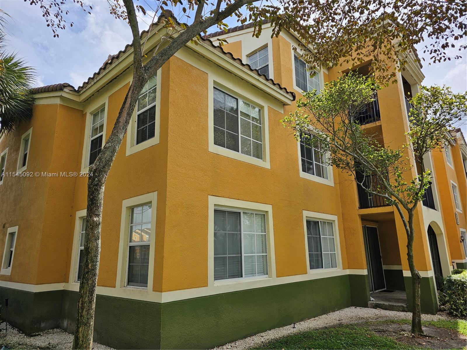 Miramar, Florida 33025, 3 Bedrooms Bedrooms, ,2 BathroomsBathrooms,Residential,For Sale,A11545092