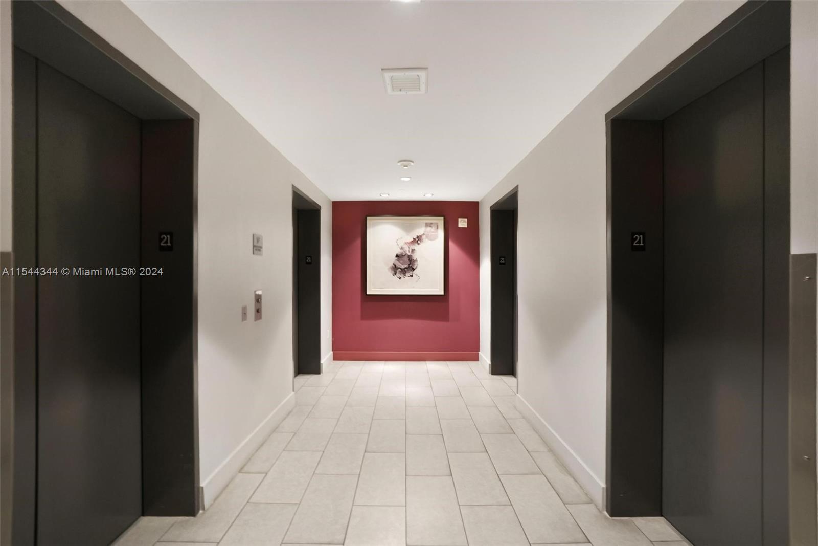 Building Elevator