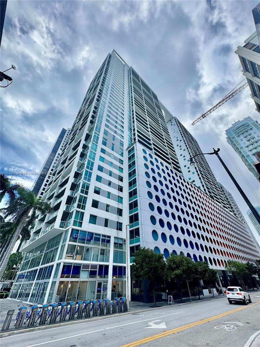 55 SE 6th St 2105, Miami, Florida 33131, 2 Bedrooms Bedrooms, ,2 BathroomsBathrooms,Residential,For Sale,55 SE 6th St 2105,A11544344