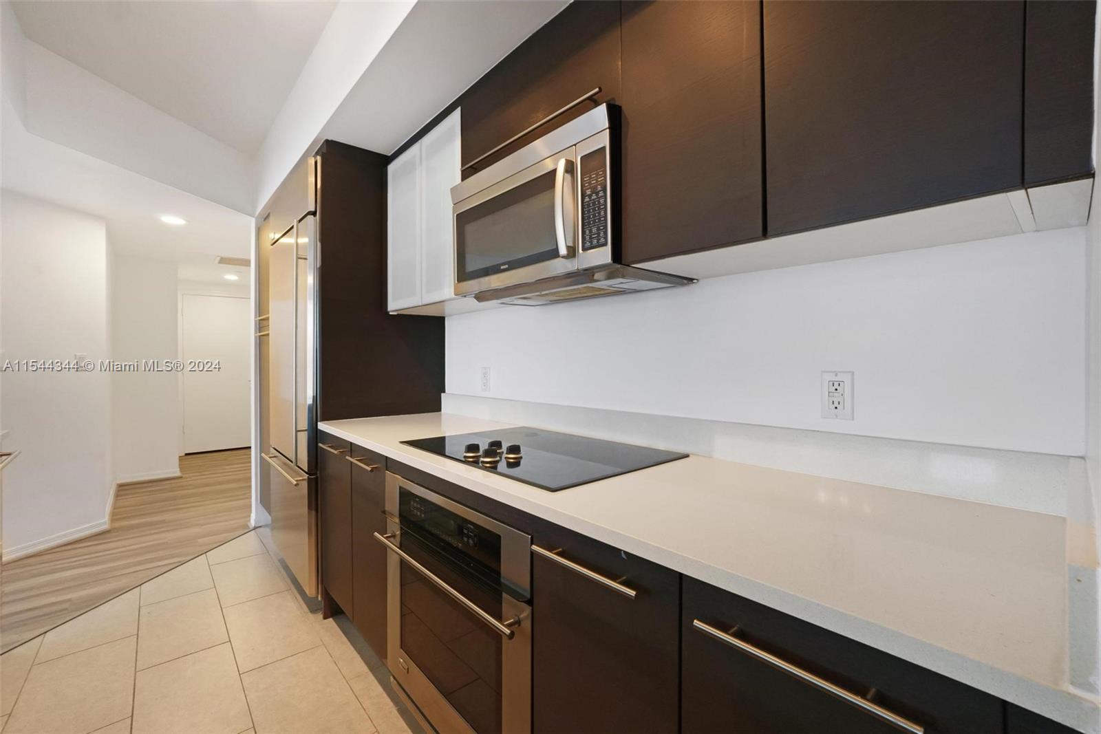 55 SE 6th St 2105, Miami, Florida 33131, 2 Bedrooms Bedrooms, ,2 BathroomsBathrooms,Residential,For Sale,55 SE 6th St 2105,A11544344