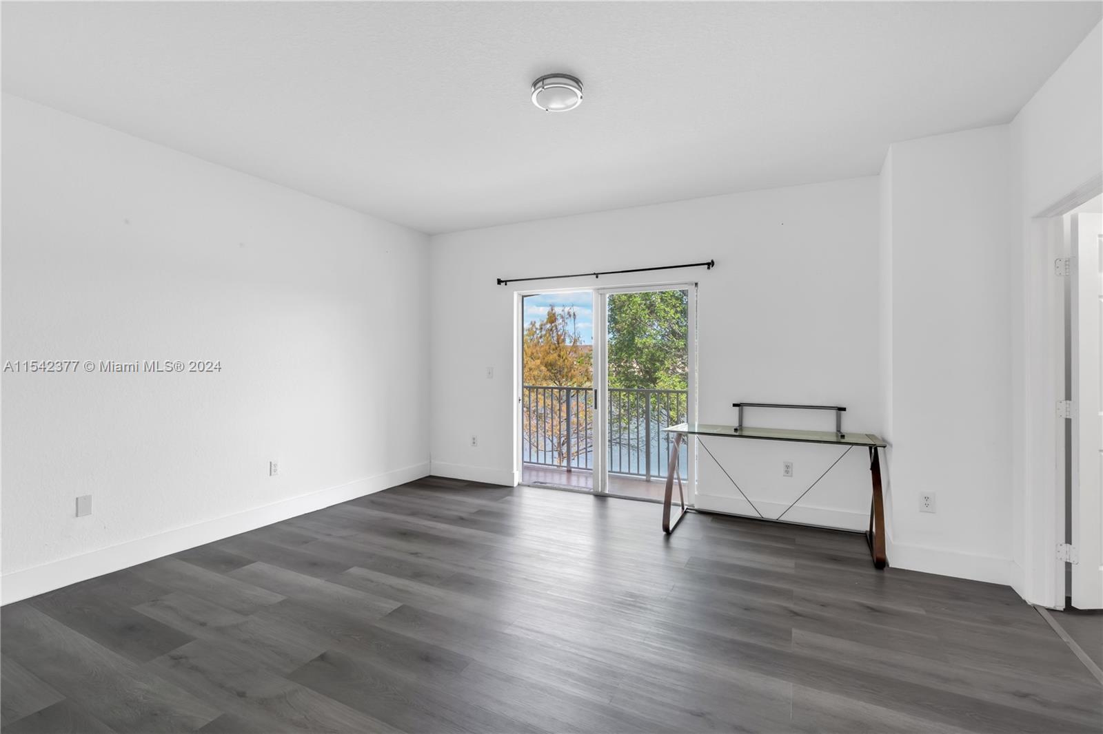 2451 SE 19th St, Homestead, Florida 33035, 3 Bedrooms Bedrooms, ,2 BathroomsBathrooms,Residential,For Sale,2451 SE 19th St,A11542377