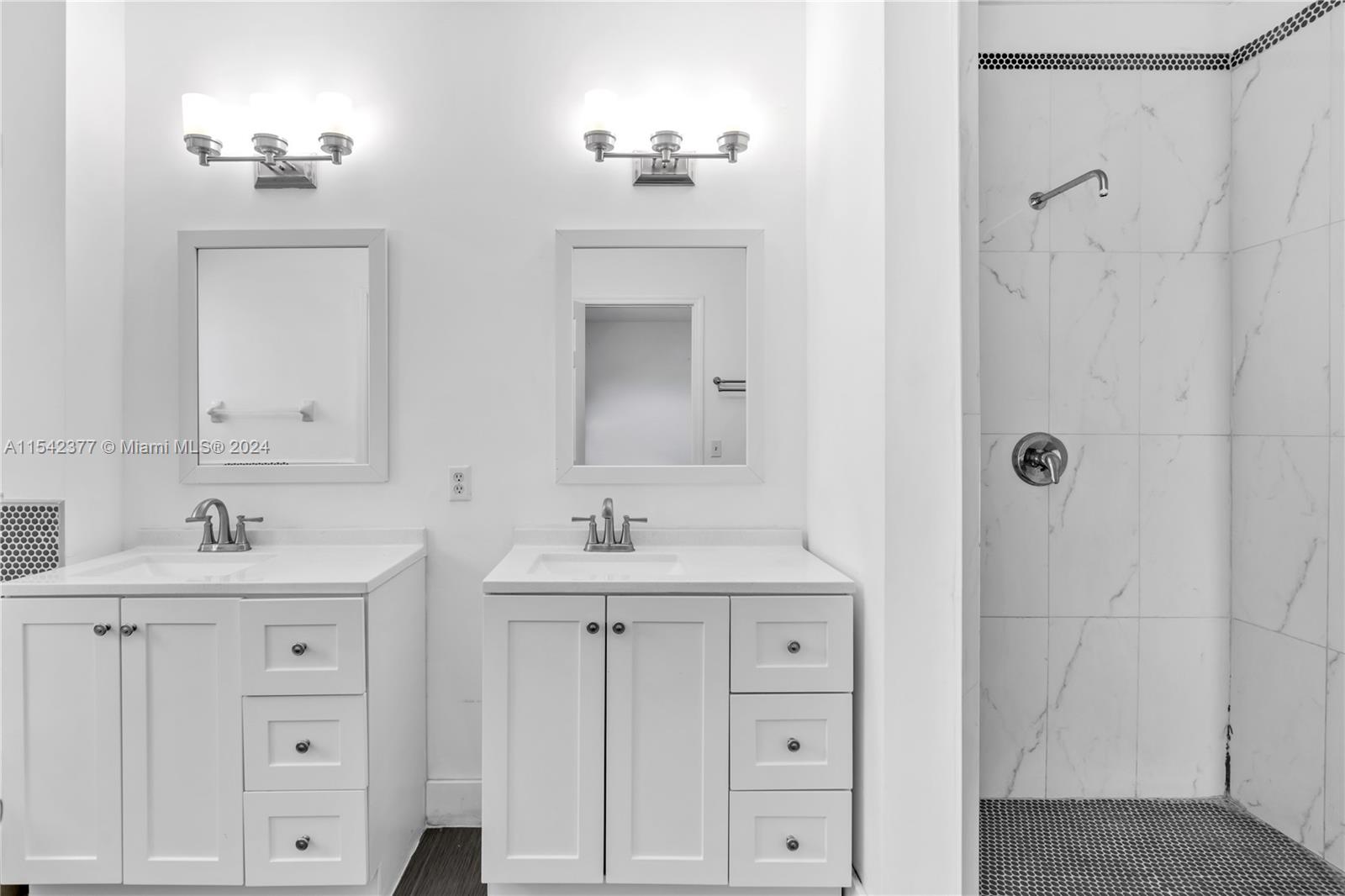 2451 SE 19th St, Homestead, Florida 33035, 3 Bedrooms Bedrooms, ,2 BathroomsBathrooms,Residential,For Sale,2451 SE 19th St,A11542377