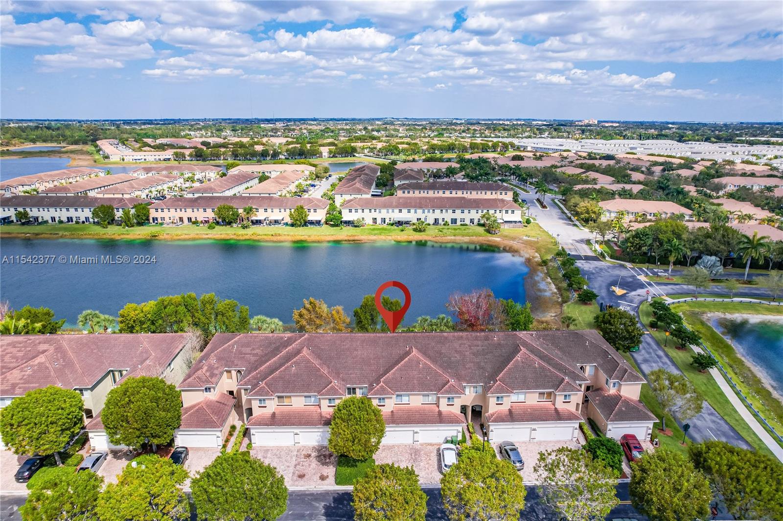 2451 SE 19th St, Homestead, Florida 33035, 3 Bedrooms Bedrooms, ,2 BathroomsBathrooms,Residential,For Sale,2451 SE 19th St,A11542377