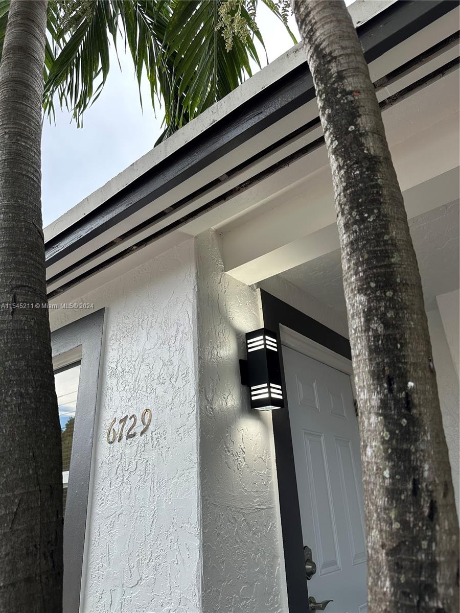 6729 NW 4th Ct, Miami, Florida 33150, 3 Bedrooms Bedrooms, ,2 BathroomsBathrooms,Residentiallease,For Rent,6729 NW 4th Ct,A11545211