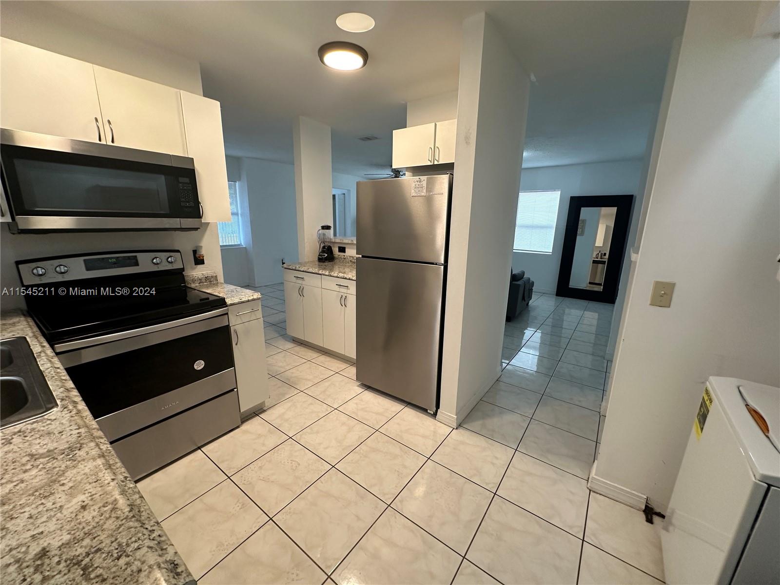 6729 NW 4th Ct, Miami, Florida 33150, 3 Bedrooms Bedrooms, ,2 BathroomsBathrooms,Residentiallease,For Rent,6729 NW 4th Ct,A11545211