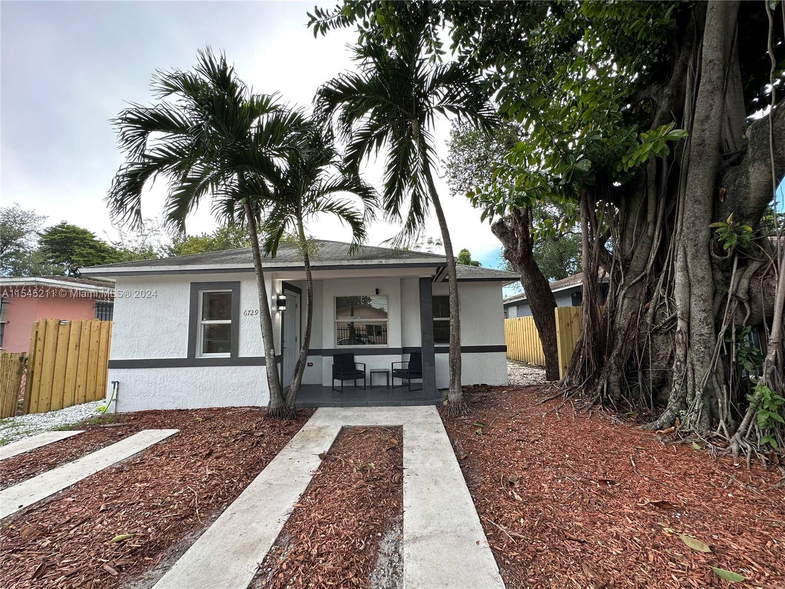 6729 NW 4th Ct, Miami, Florida 33150, 3 Bedrooms Bedrooms, ,2 BathroomsBathrooms,Residentiallease,For Rent,6729 NW 4th Ct,A11545211
