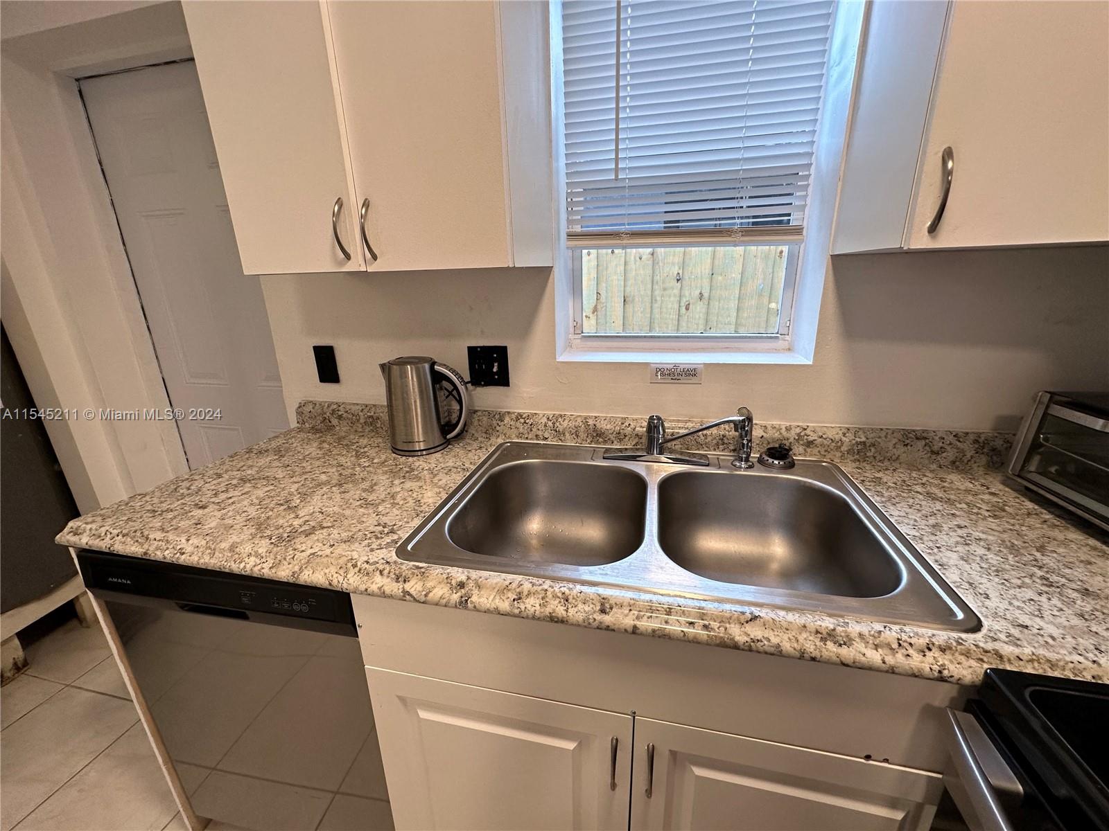 6729 NW 4th Ct, Miami, Florida 33150, 3 Bedrooms Bedrooms, ,2 BathroomsBathrooms,Residentiallease,For Rent,6729 NW 4th Ct,A11545211