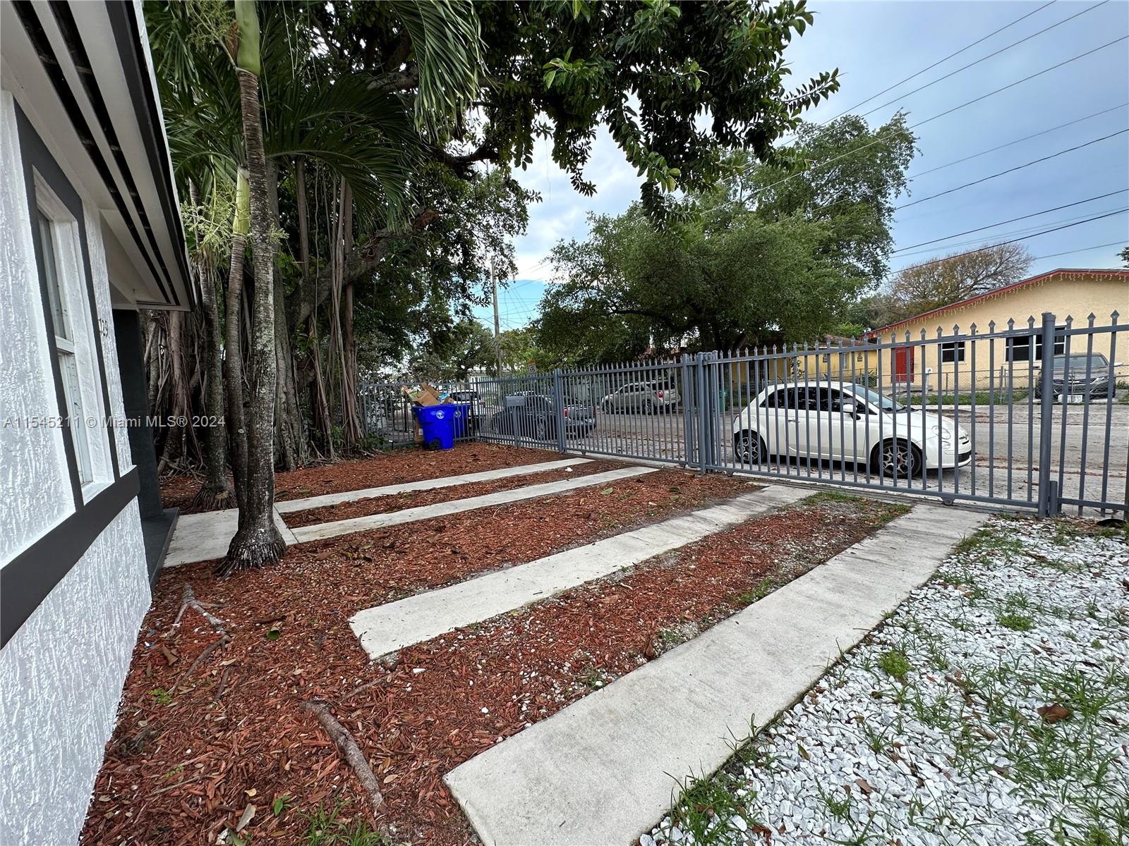 6729 NW 4th Ct, Miami, Florida 33150, 3 Bedrooms Bedrooms, ,2 BathroomsBathrooms,Residentiallease,For Rent,6729 NW 4th Ct,A11545211