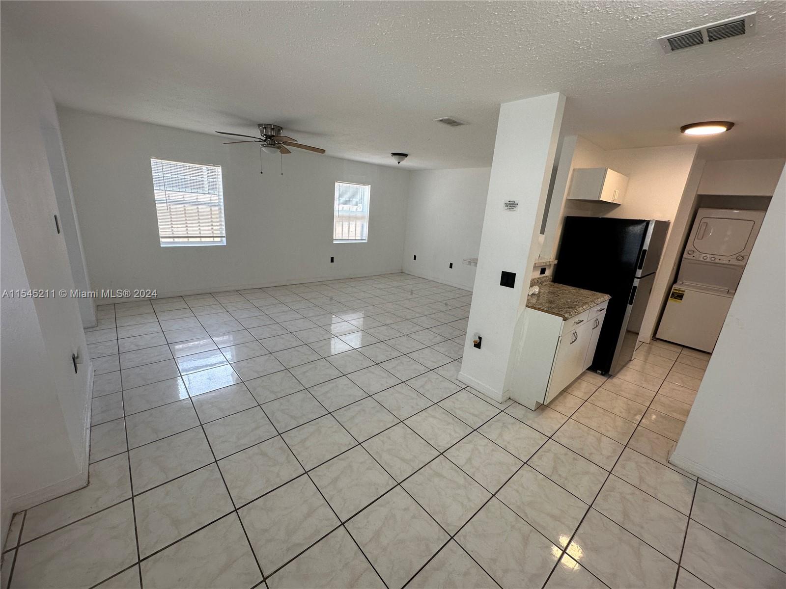6729 NW 4th Ct, Miami, Florida 33150, 3 Bedrooms Bedrooms, ,2 BathroomsBathrooms,Residentiallease,For Rent,6729 NW 4th Ct,A11545211