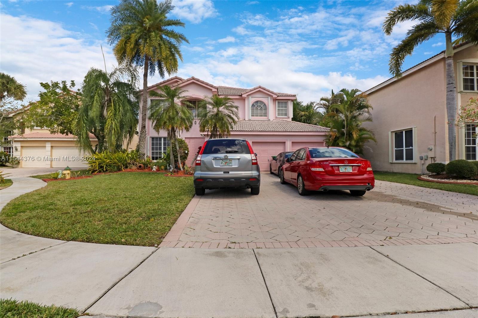 17363 32nd Ln, Miramar, FL, 33029 United States, 4 Bedrooms Bedrooms, ,3 BathroomsBathrooms,Residential,For Sale,32nd Ln,A11544376