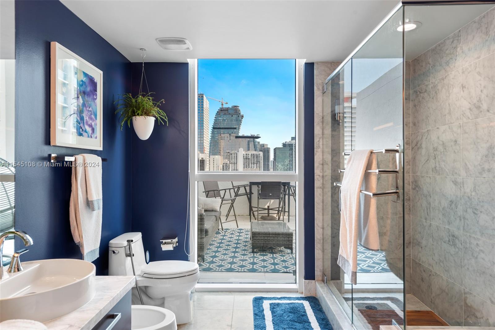 244 Biscayne Blvd 4008, Miami, Florida 33132, 3 Bedrooms Bedrooms, ,3 BathroomsBathrooms,Residential,For Sale,244 Biscayne Blvd 4008,A11545108