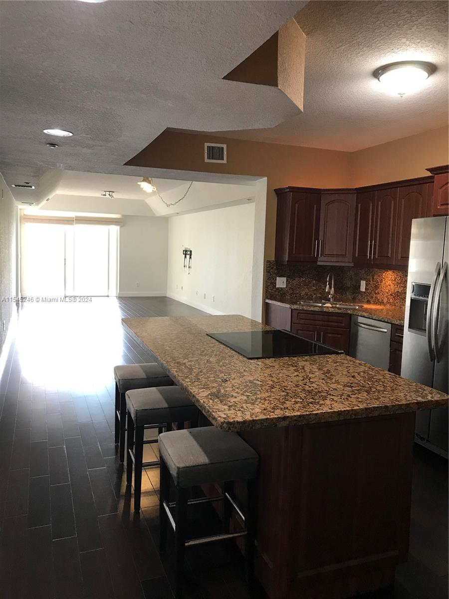 10770 66th St, Doral, FL, 33178 United States, 3 Bedrooms Bedrooms, ,2 BathroomsBathrooms,Residential,For Sale,66th St,A11545246