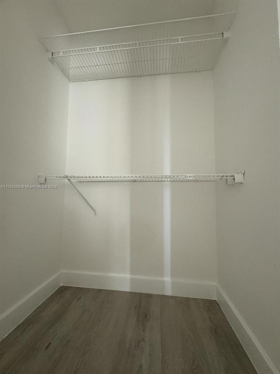 1702 N 28th Ave 4, Hollywood, Florida 33020, 3 Bedrooms Bedrooms, ,2 BathroomsBathrooms,Residentiallease,For Rent,1702 N 28th Ave 4,A11545268