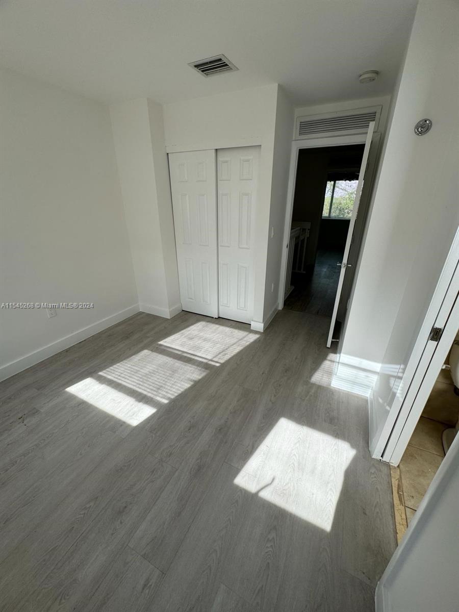 1702 N 28th Ave 4, Hollywood, Florida 33020, 3 Bedrooms Bedrooms, ,2 BathroomsBathrooms,Residentiallease,For Rent,1702 N 28th Ave 4,A11545268