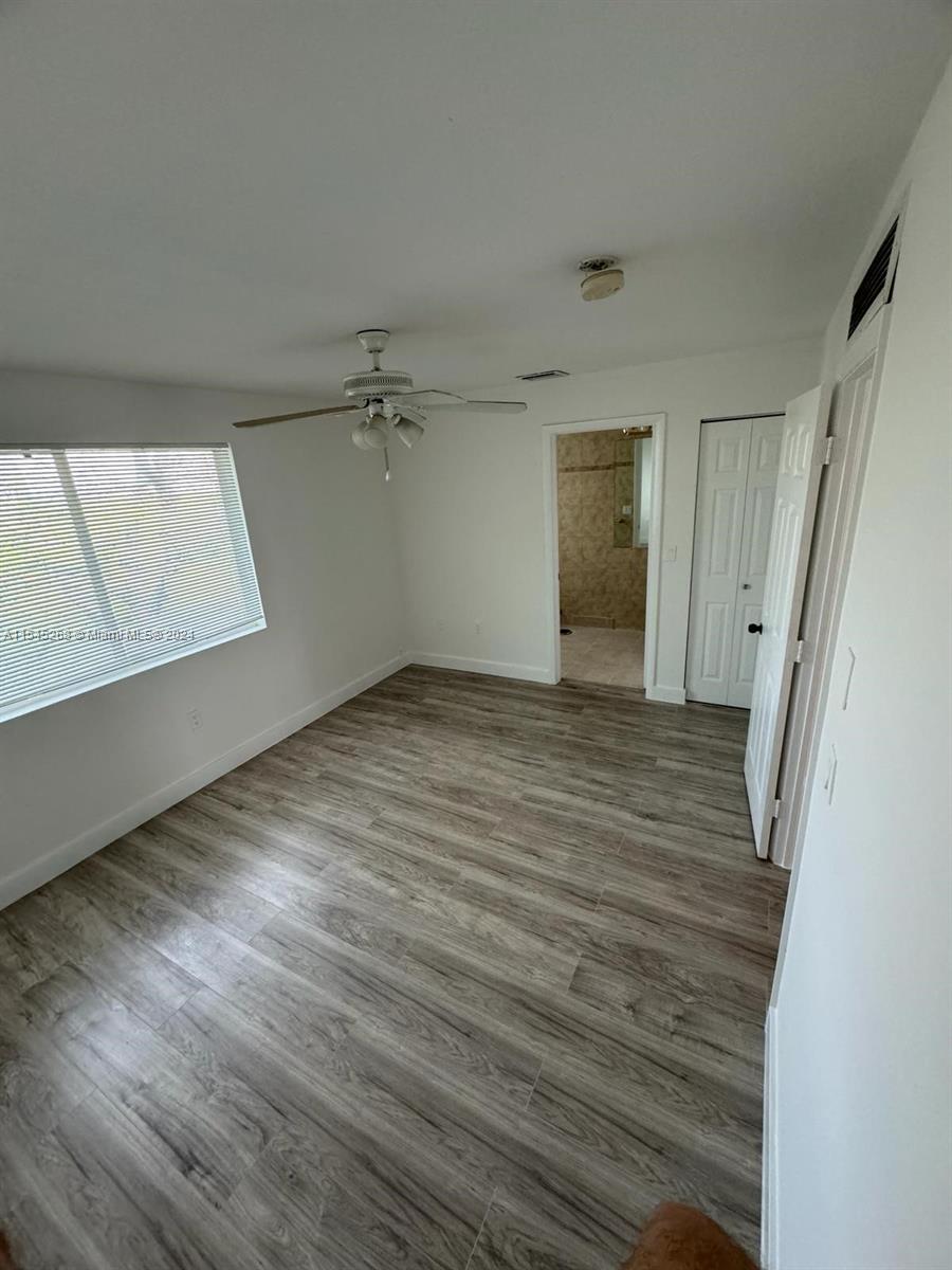 1702 N 28th Ave 4, Hollywood, Florida 33020, 3 Bedrooms Bedrooms, ,2 BathroomsBathrooms,Residentiallease,For Rent,1702 N 28th Ave 4,A11545268