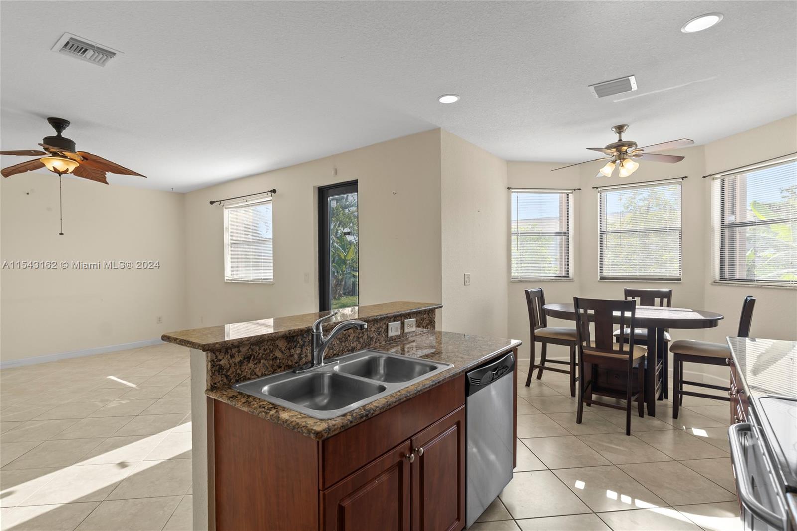 Hallway/landing - 2nd level