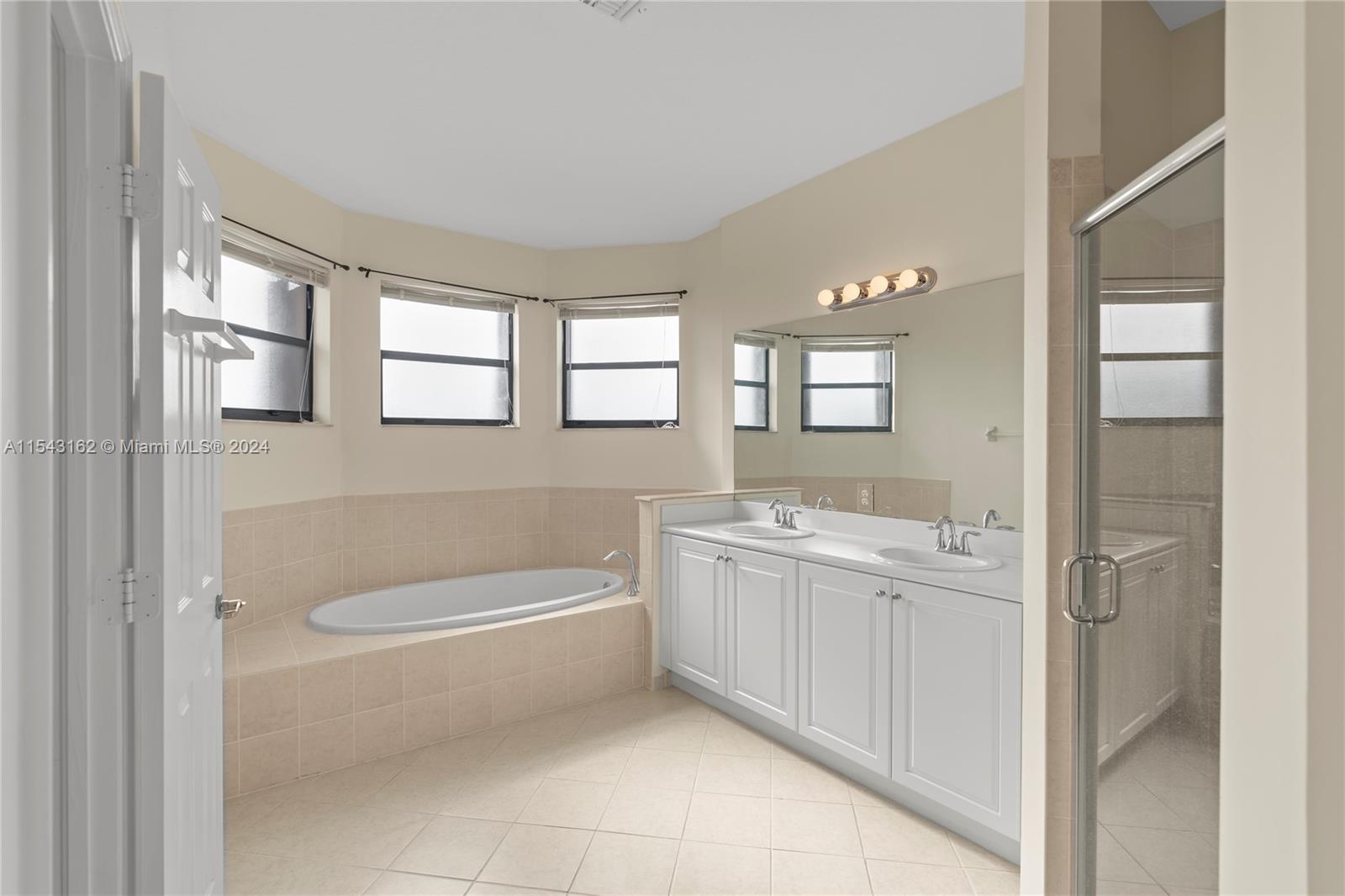 23461 SW 114th Pl, Homestead, Florida 33032, 4 Bedrooms Bedrooms, ,3 BathroomsBathrooms,Residential,For Sale,23461 SW 114th Pl,A11543162