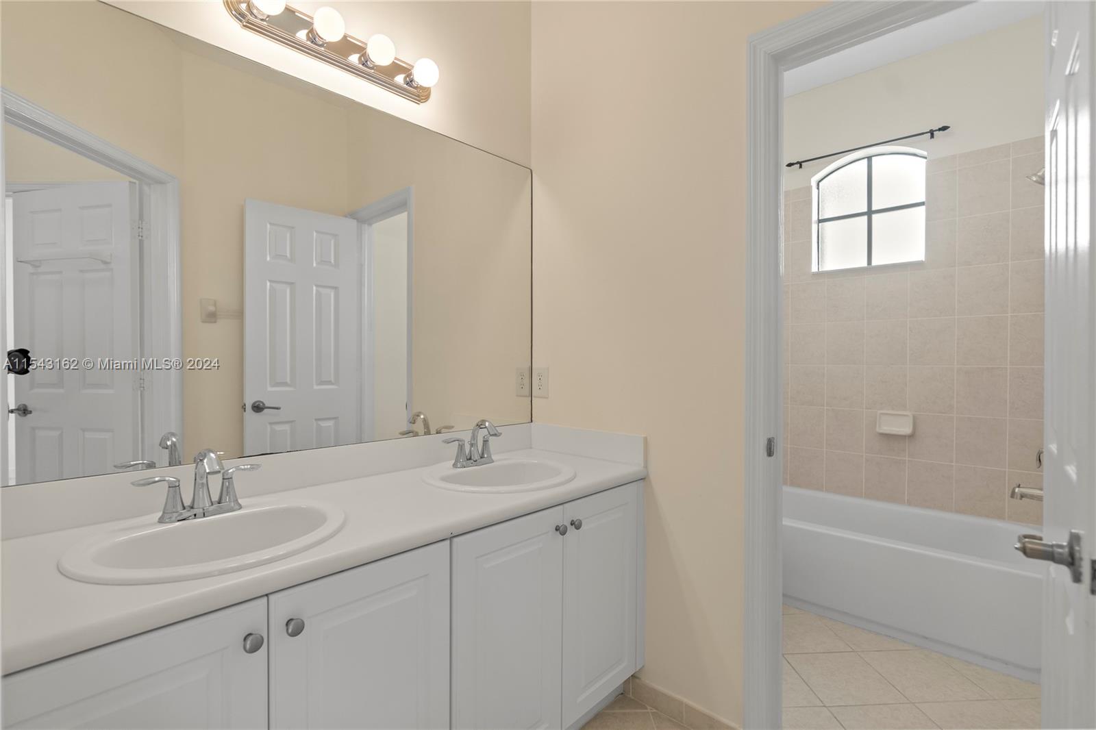 23461 SW 114th Pl, Homestead, Florida 33032, 4 Bedrooms Bedrooms, ,3 BathroomsBathrooms,Residential,For Sale,23461 SW 114th Pl,A11543162