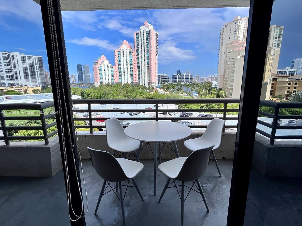 3300 NE 191st St 817, Aventura, Florida 33180, 2 Bedrooms Bedrooms, ,2 BathroomsBathrooms,Residential,For Sale,3300 NE 191st St 817,A11543418