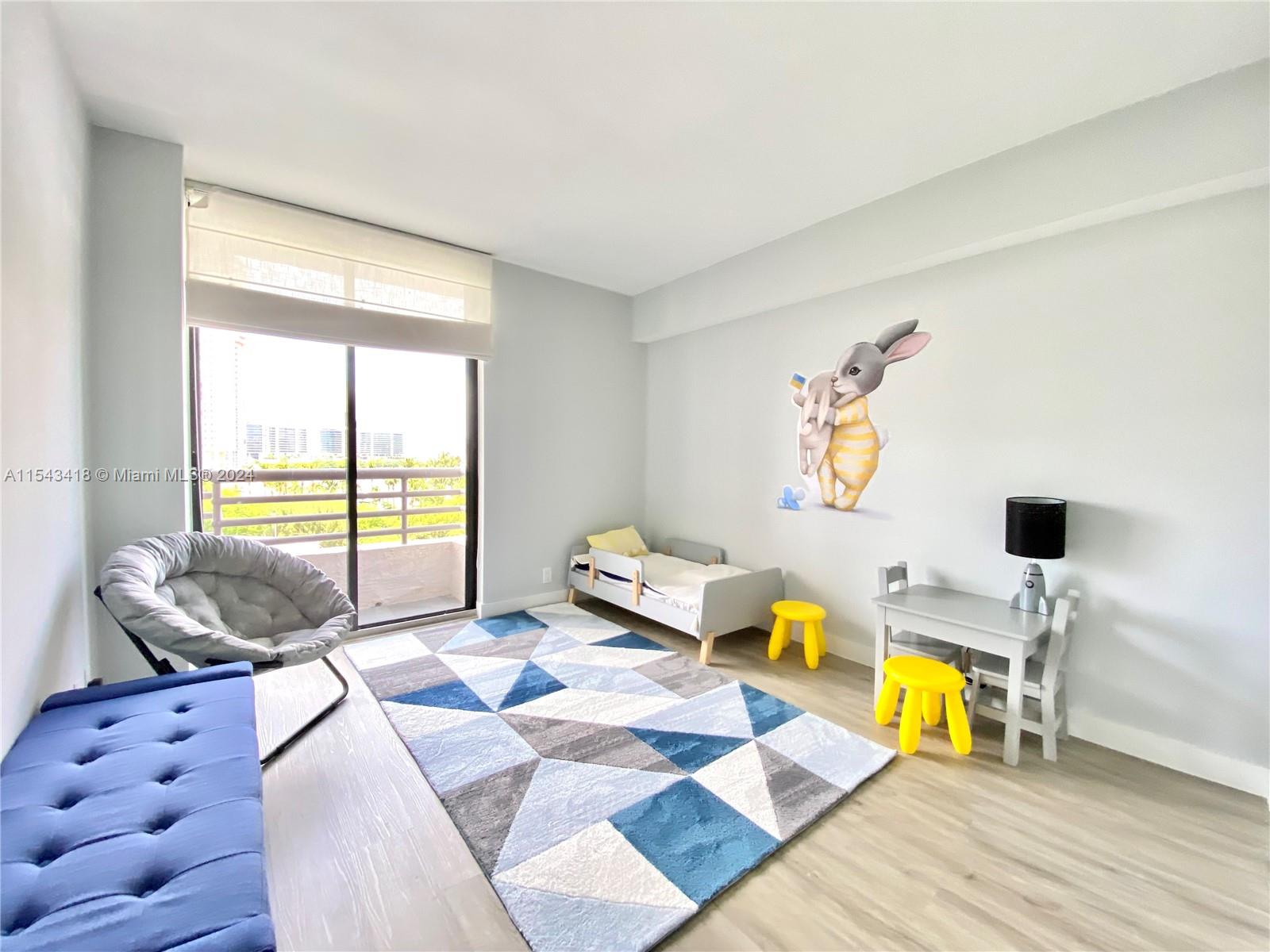 3300 NE 191st St 817, Aventura, Florida 33180, 2 Bedrooms Bedrooms, ,2 BathroomsBathrooms,Residential,For Sale,3300 NE 191st St 817,A11543418