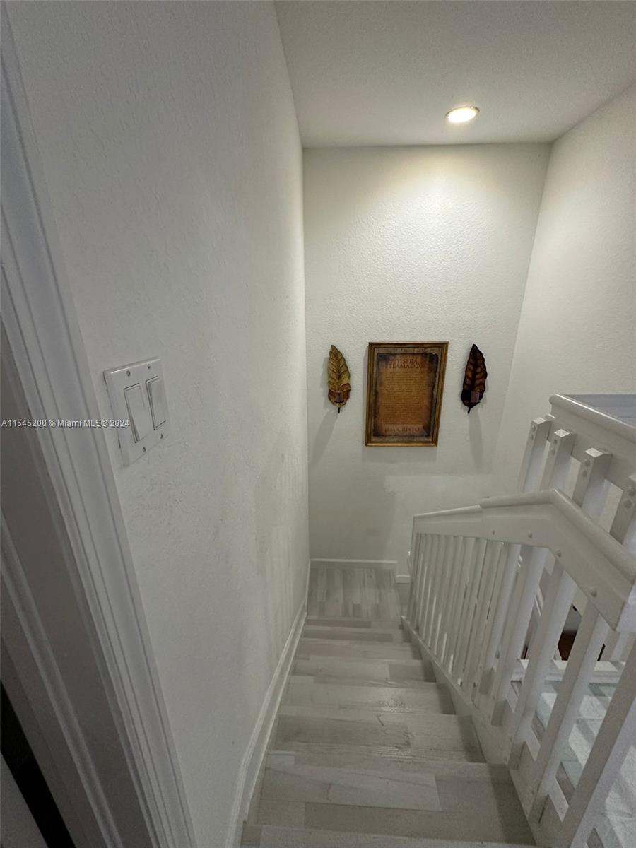 1081 SE 23rd Ave, Homestead, Florida 33035, 3 Bedrooms Bedrooms, ,2 BathroomsBathrooms,Residential,For Sale,1081 SE 23rd Ave,A11545288