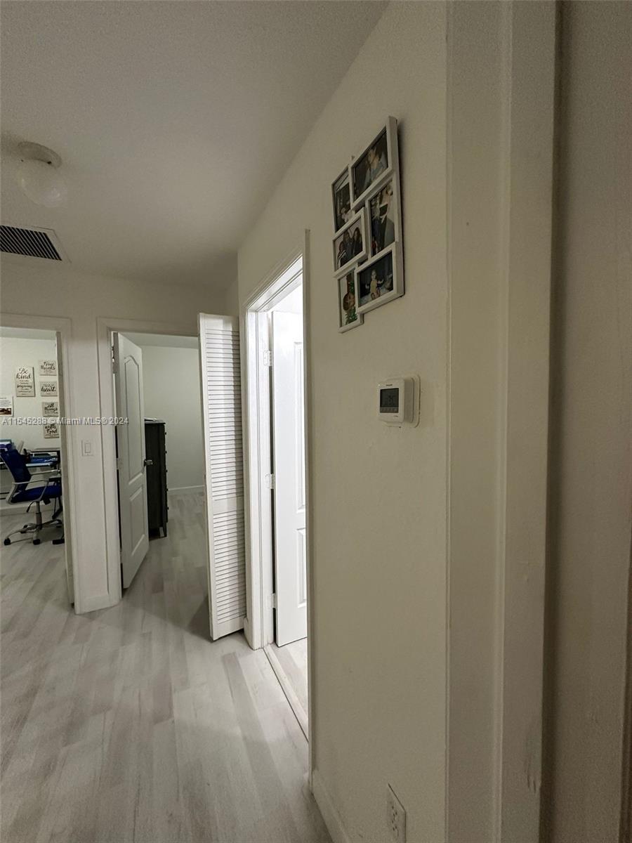 1081 SE 23rd Ave, Homestead, Florida 33035, 3 Bedrooms Bedrooms, ,2 BathroomsBathrooms,Residential,For Sale,1081 SE 23rd Ave,A11545288