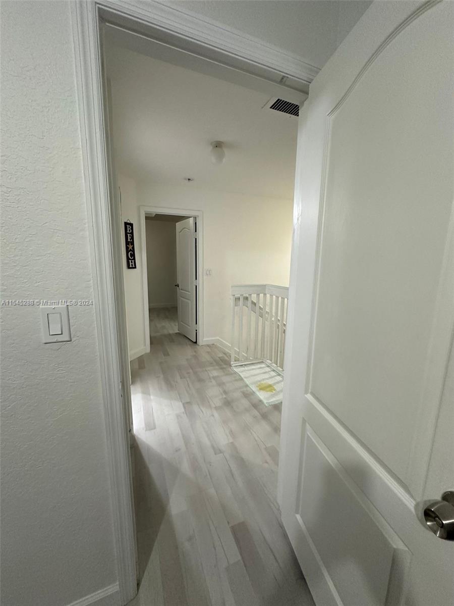 1081 SE 23rd Ave, Homestead, Florida 33035, 3 Bedrooms Bedrooms, ,2 BathroomsBathrooms,Residential,For Sale,1081 SE 23rd Ave,A11545288