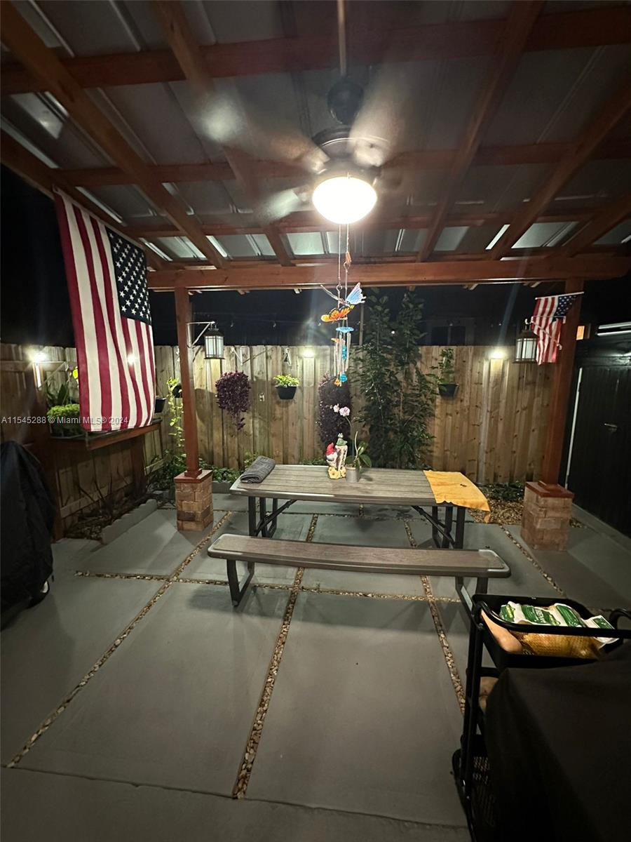 1081 SE 23rd Ave, Homestead, Florida 33035, 3 Bedrooms Bedrooms, ,2 BathroomsBathrooms,Residential,For Sale,1081 SE 23rd Ave,A11545288