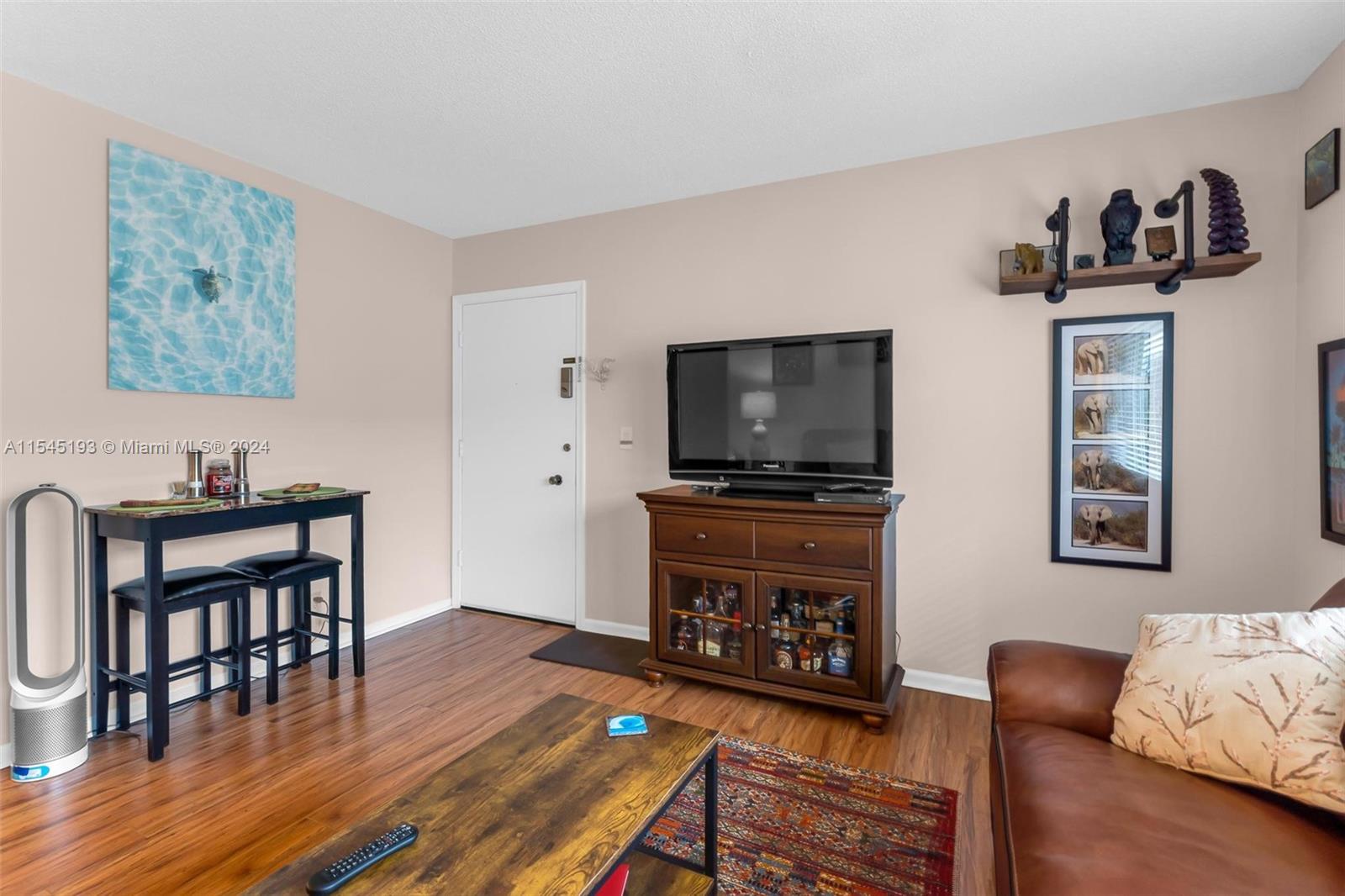 5900 22nd Way, Fort Lauderdale, FL, 33308 United States, 2 Bedrooms Bedrooms, ,1 BathroomBathrooms,Residential,For Sale,22nd Way,A11545193