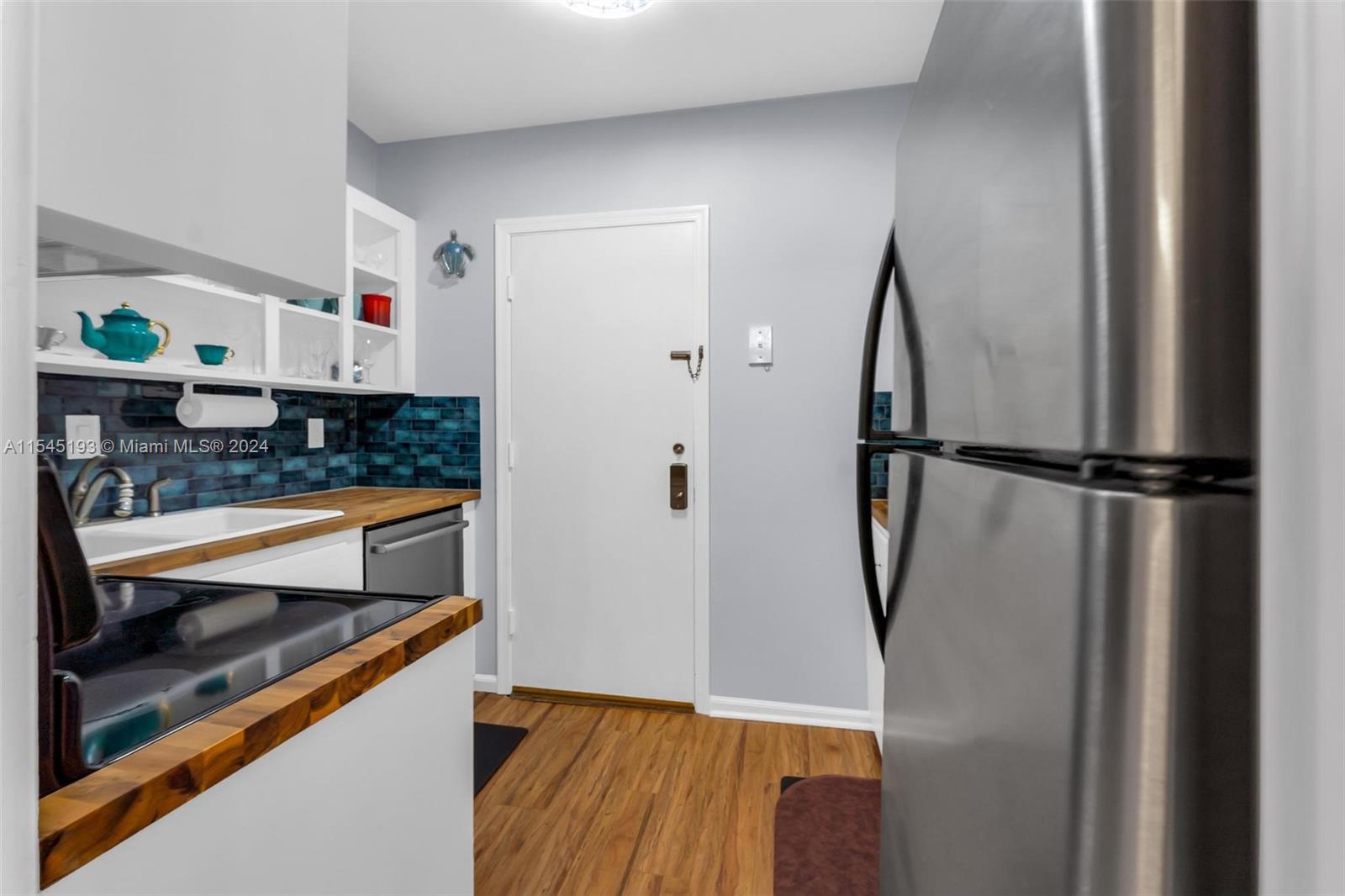 5900 22nd Way, Fort Lauderdale, FL, 33308 United States, 2 Bedrooms Bedrooms, ,1 BathroomBathrooms,Residential,For Sale,22nd Way,A11545193