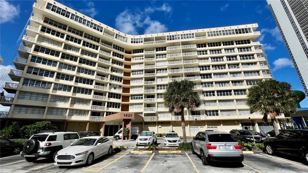 1825 S Ocean Dr 814, Hallandale Beach, Florida 33009, 2 Bedrooms Bedrooms, ,2 BathroomsBathrooms,Residential,For Sale,1825 S Ocean Dr 814,A11545279