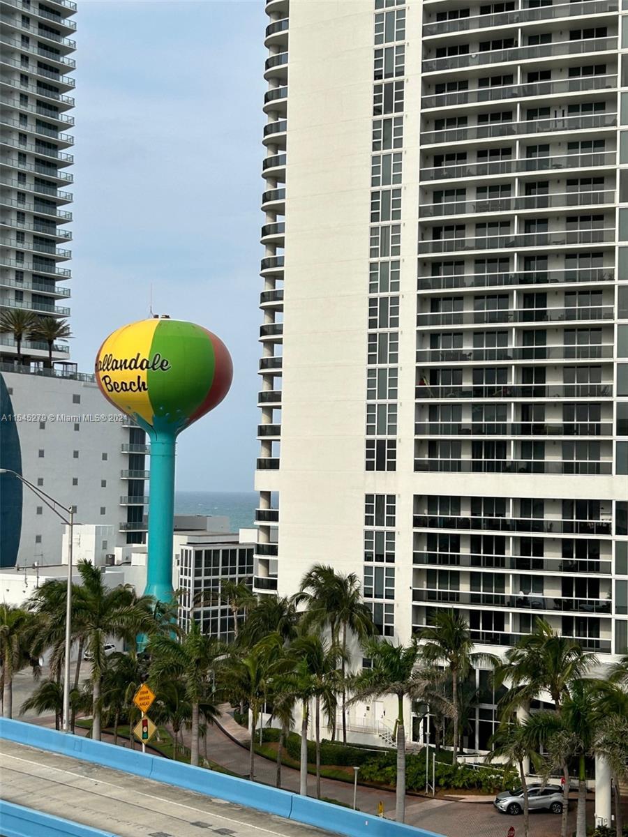 1825 S Ocean Dr 814, Hallandale Beach, Florida 33009, 2 Bedrooms Bedrooms, ,2 BathroomsBathrooms,Residential,For Sale,1825 S Ocean Dr 814,A11545279