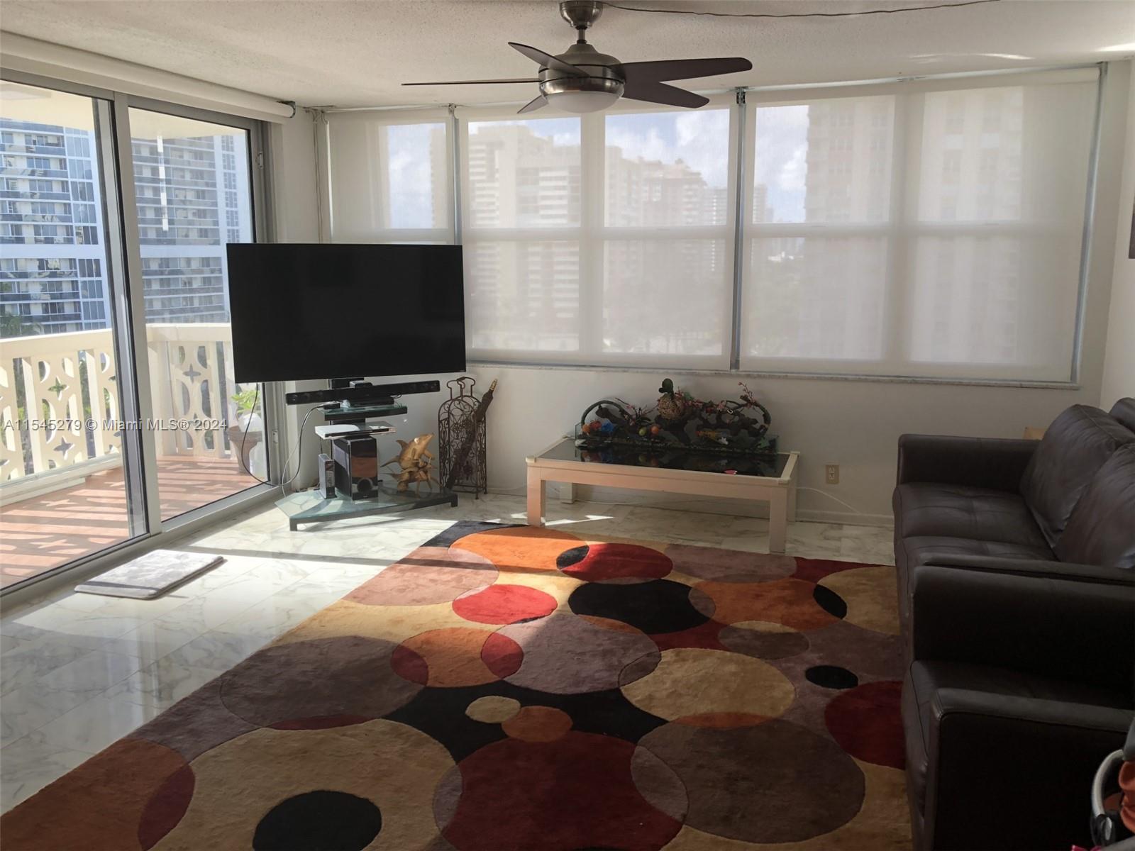 1825 S Ocean Dr 814, Hallandale Beach, Florida 33009, 2 Bedrooms Bedrooms, ,2 BathroomsBathrooms,Residential,For Sale,1825 S Ocean Dr 814,A11545279