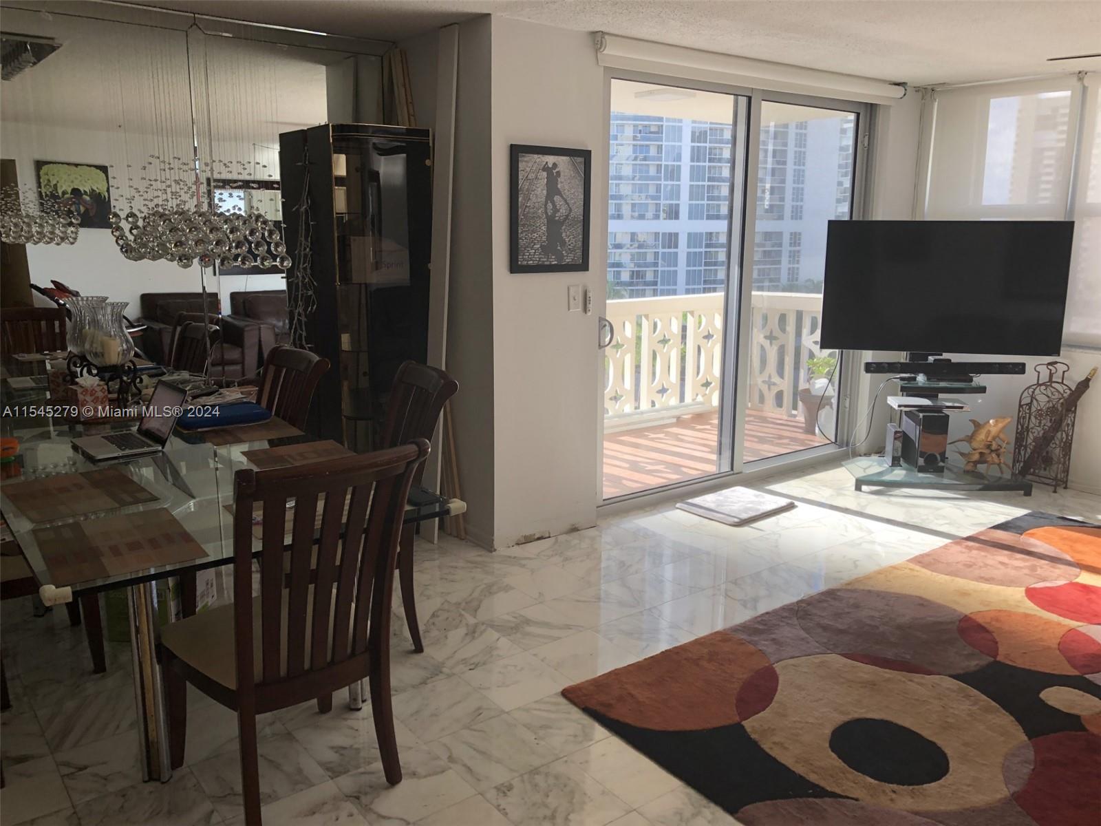 1825 S Ocean Dr 814, Hallandale Beach, Florida 33009, 2 Bedrooms Bedrooms, ,2 BathroomsBathrooms,Residential,For Sale,1825 S Ocean Dr 814,A11545279