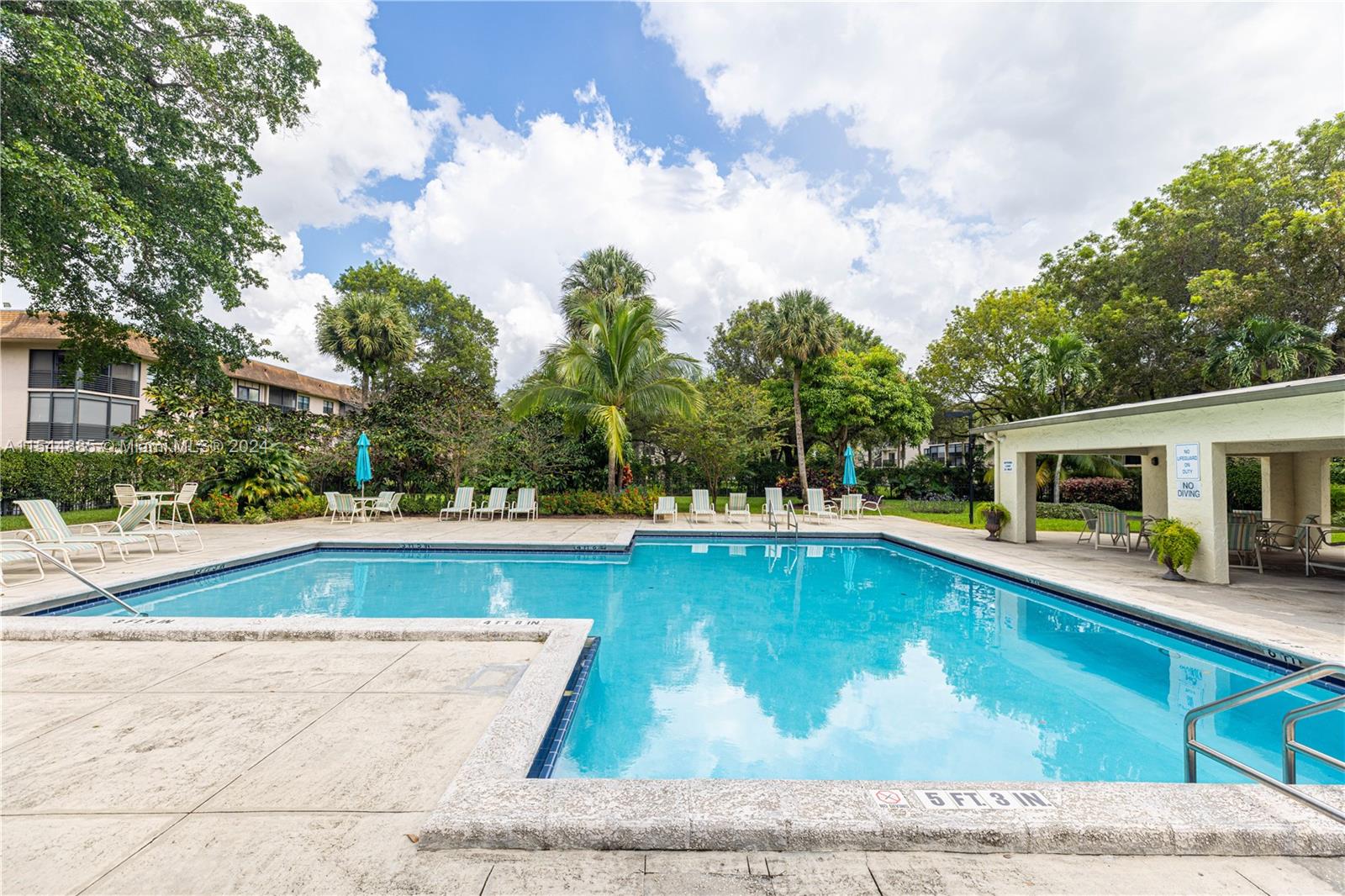 6075 N Sabal Palm Blvd 209, Tamarac, Florida 33319, 2 Bedrooms Bedrooms, ,2 BathroomsBathrooms,Residential,For Sale,6075 N Sabal Palm Blvd 209,A11544885