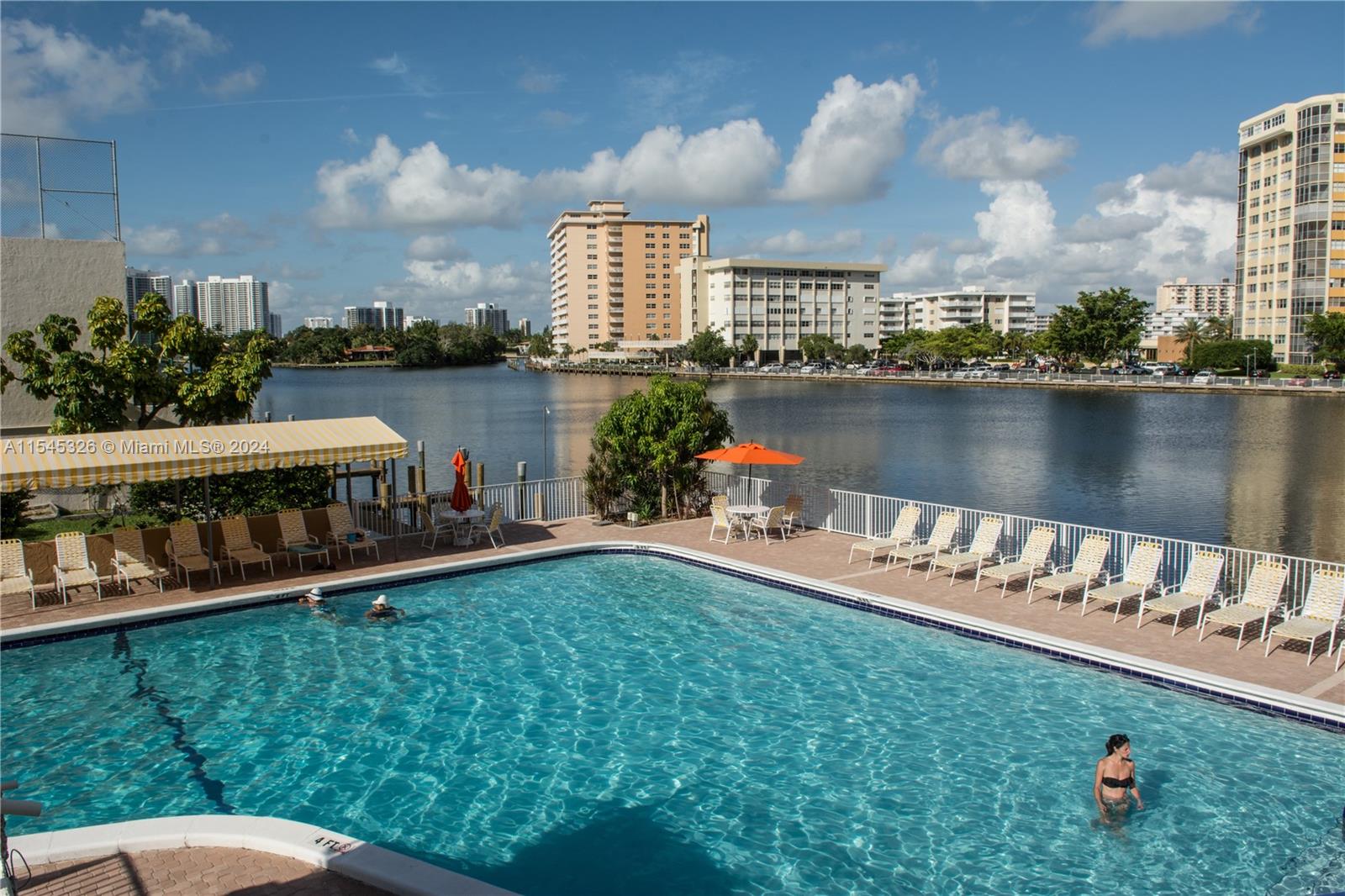 1833 S Ocean Dr 1511, Hallandale Beach, Florida 33009, 2 Bedrooms Bedrooms, ,2 BathroomsBathrooms,Residentiallease,For Rent,1833 S Ocean Dr 1511,A11545326