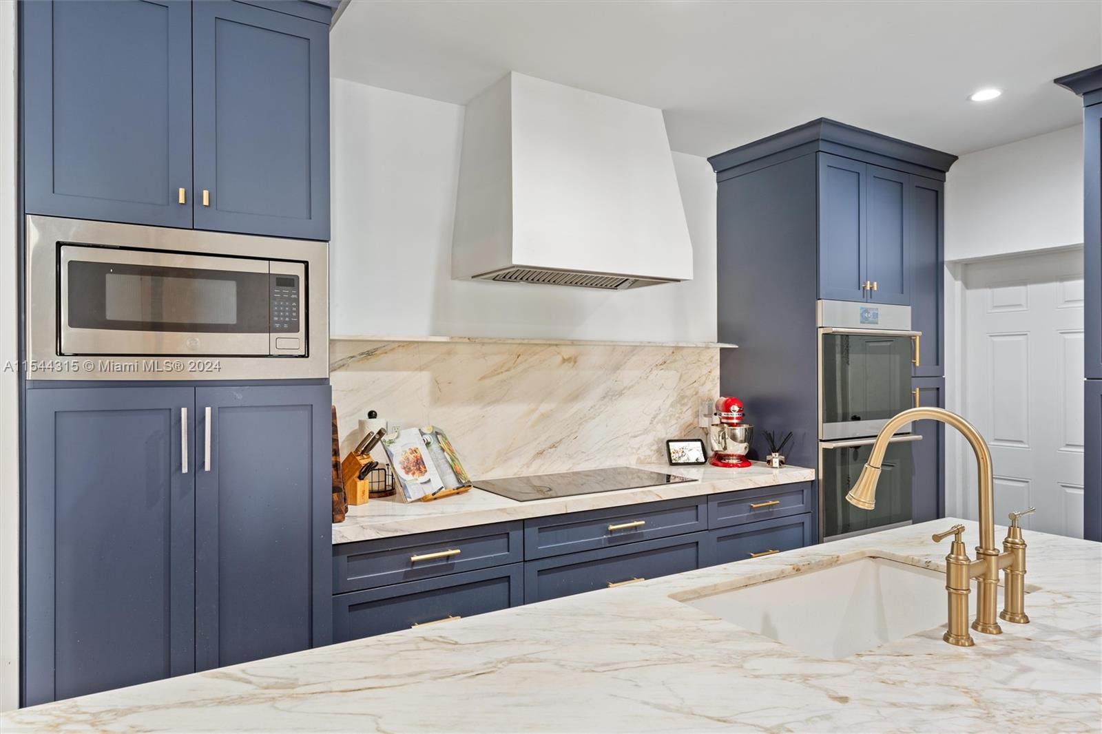 813 Anastasia Avenue, Coral Gables, FL, 33134 United States, 4 Bedrooms Bedrooms, ,4 BathroomsBathrooms,Residential,For Sale,Anastasia Avenue,A11544315