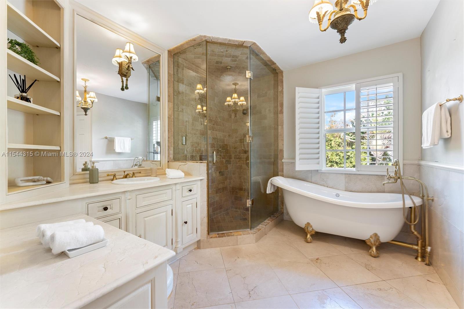 813 Anastasia Avenue, Coral Gables, Florida 33134, 4 Bedrooms Bedrooms, ,4 BathroomsBathrooms,Residential,For Sale,813 Anastasia Avenue,A11544315