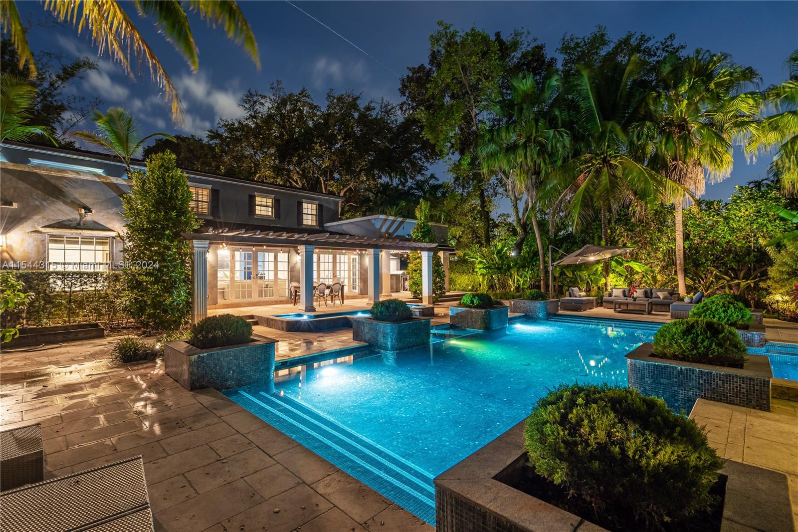 813 Anastasia Avenue, Coral Gables, Florida 33134, 4 Bedrooms Bedrooms, ,4 BathroomsBathrooms,Residential,For Sale,813 Anastasia Avenue,A11544315