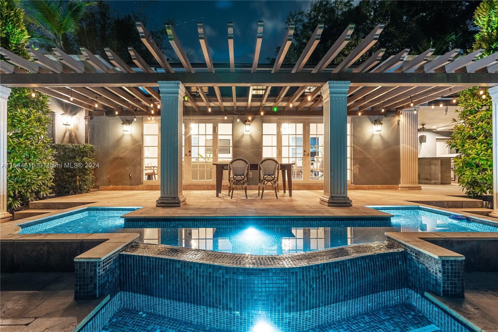 813 Anastasia Avenue, Coral Gables, Florida 33134, 4 Bedrooms Bedrooms, ,4 BathroomsBathrooms,Residential,For Sale,813 Anastasia Avenue,A11544315