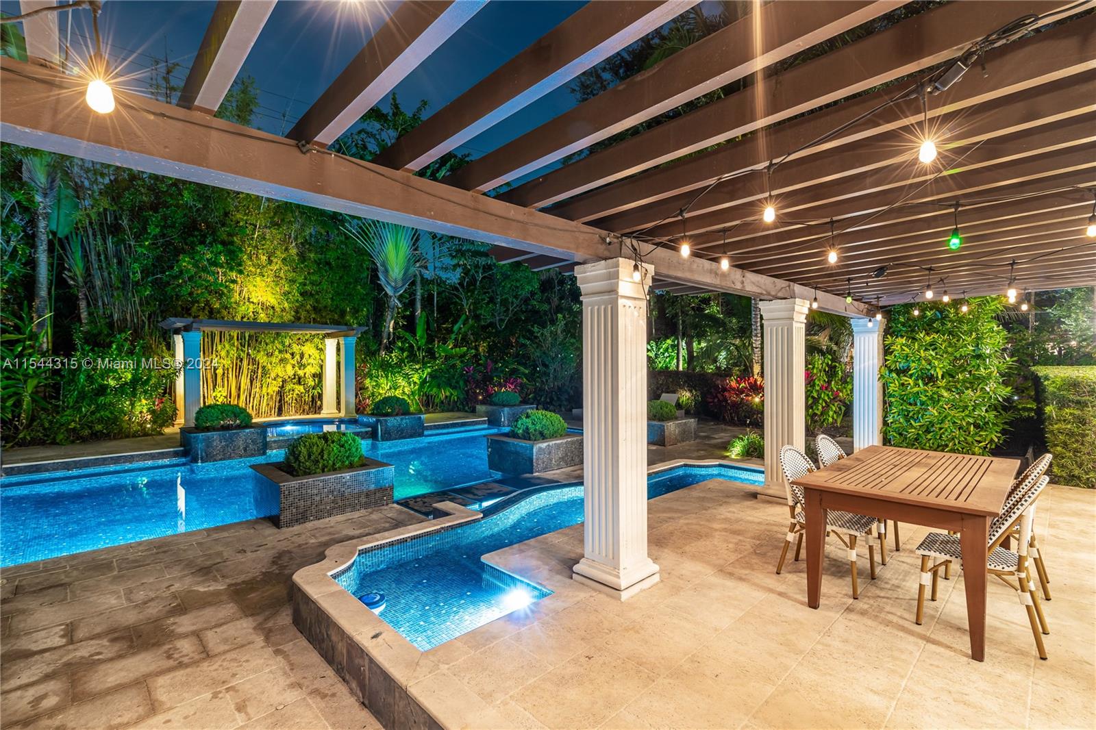 813 Anastasia Avenue, Coral Gables, Florida 33134, 4 Bedrooms Bedrooms, ,4 BathroomsBathrooms,Residential,For Sale,813 Anastasia Avenue,A11544315