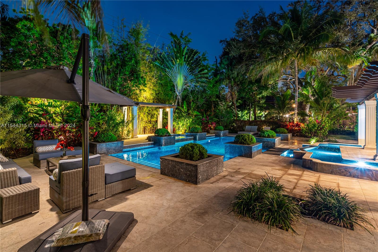 813 Anastasia Avenue, Coral Gables, Florida 33134, 4 Bedrooms Bedrooms, ,4 BathroomsBathrooms,Residential,For Sale,813 Anastasia Avenue,A11544315