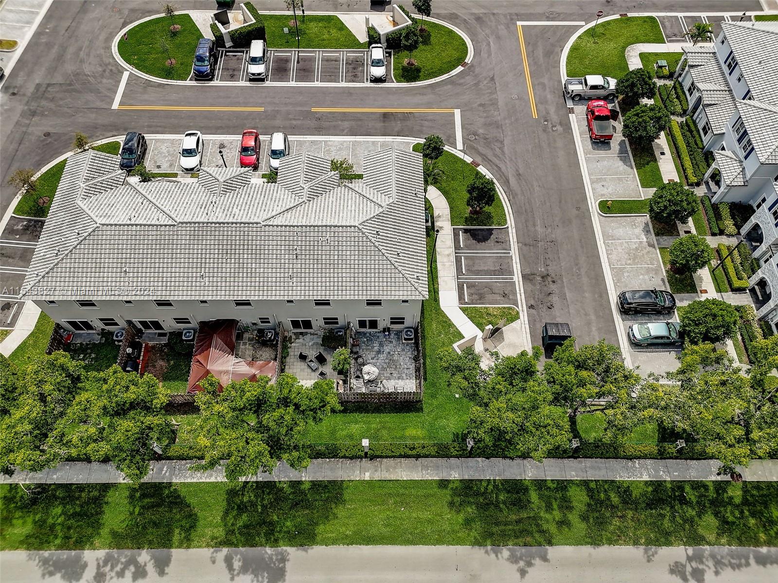 2723 SE 17th St, Homestead, Florida 33035, 3 Bedrooms Bedrooms, ,2 BathroomsBathrooms,Residential,For Sale,2723 SE 17th St,A11543827