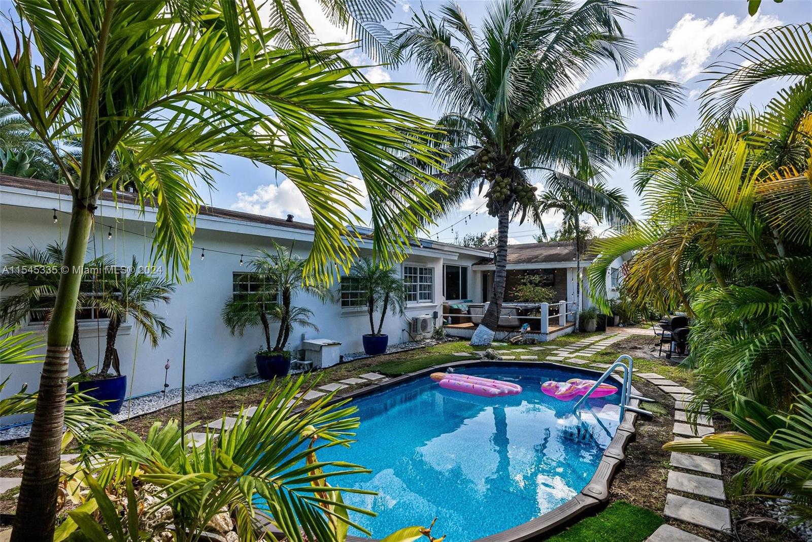 1755 SW 23rd Ave, Miami, Florida 33145, 6 Bedrooms Bedrooms, ,6 BathroomsBathrooms,Residential,For Sale,1755 SW 23rd Ave,A11545335