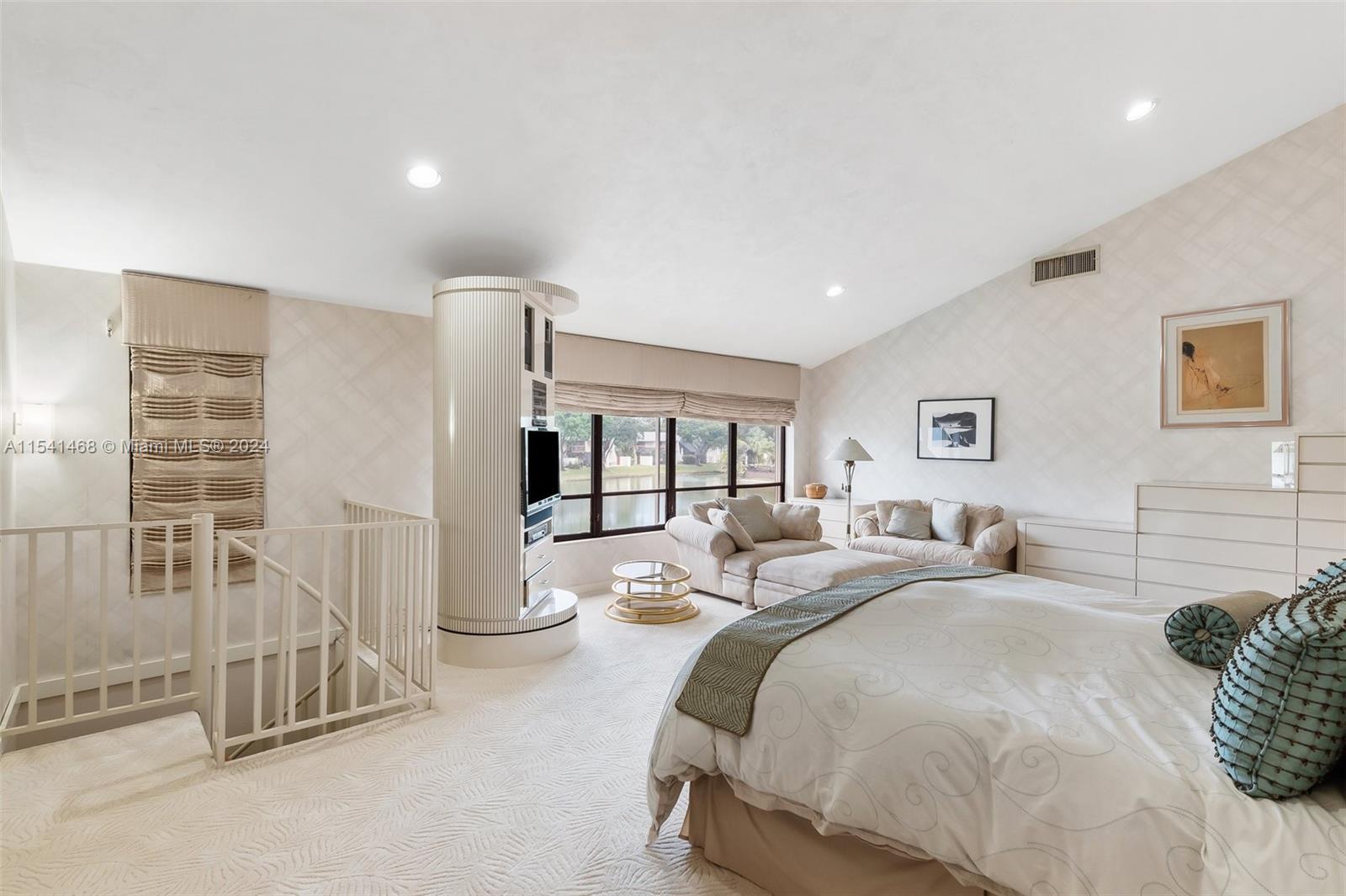 3071 N 35th St, Hollywood, Florida 33021, 6 Bedrooms Bedrooms, ,4 BathroomsBathrooms,Residential,For Sale,3071 N 35th St,A11541468